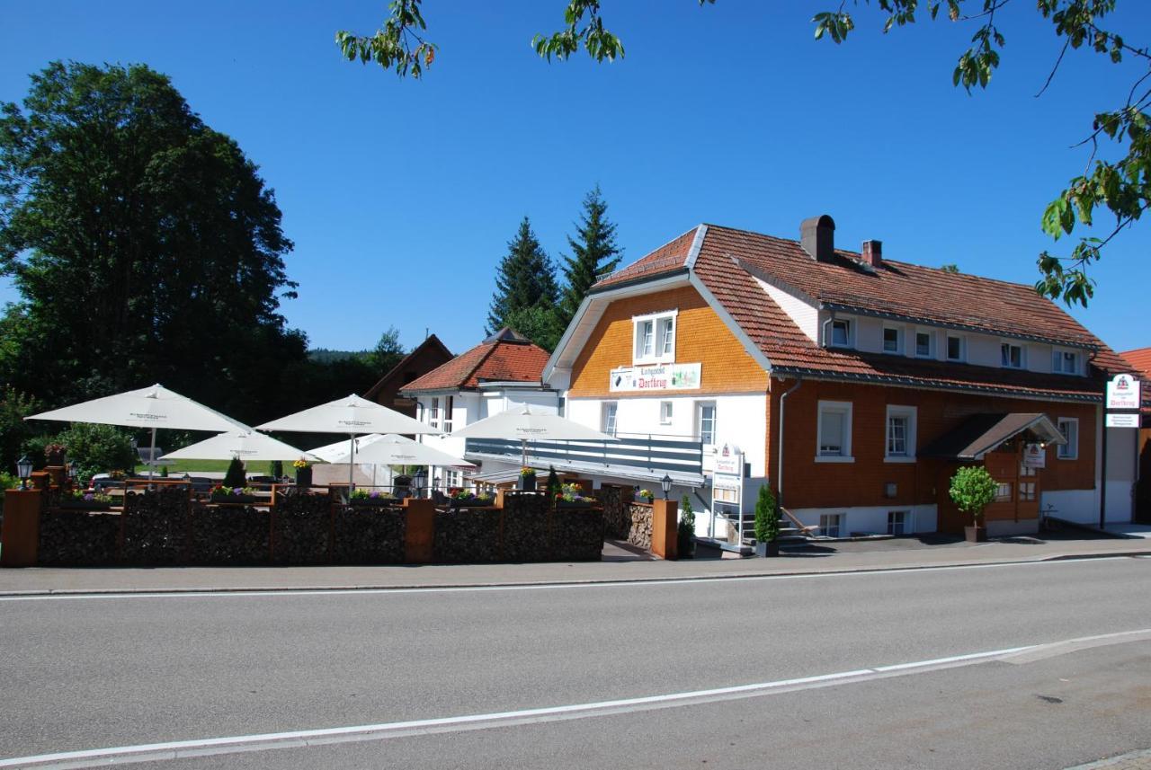 Hotel Landgasthof Zum Dorfkrug Häusern Esterno foto